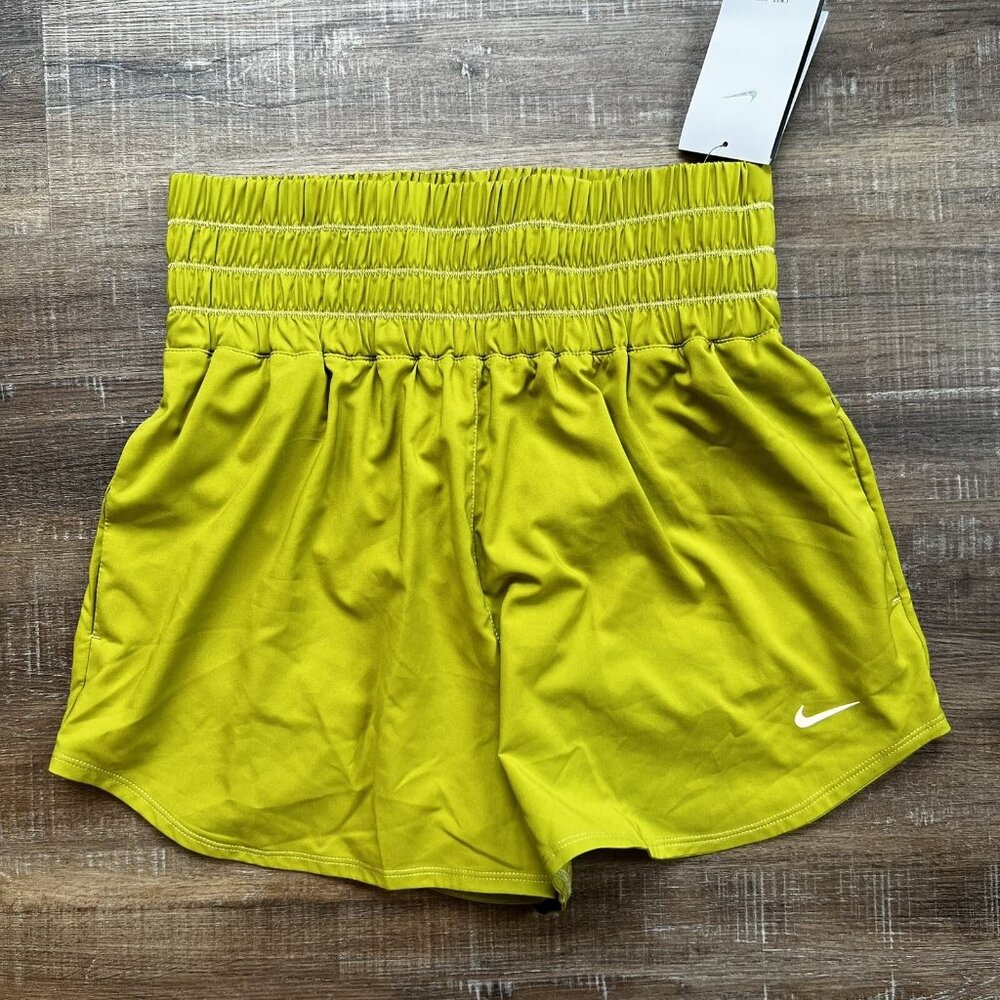 Nike Brief Lined Shorts Medium Womens  One Dri-FIT Ultra High Waisted 3" Green
